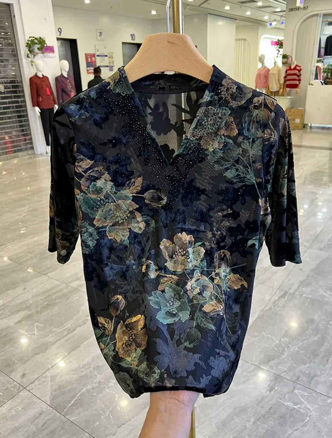 Summer V-neck Rhinestone Thin Top
