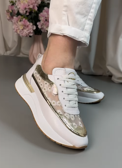 Daisy Platform Comfort Sneakers