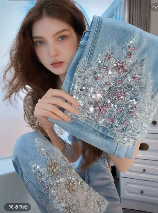 Jeans With Sparkling Rhinestones