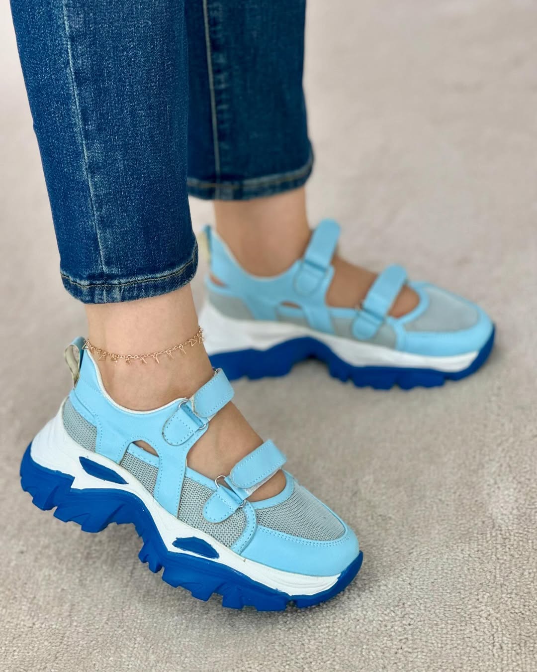 Thick-Soled Velcro Beathable Women Shoes