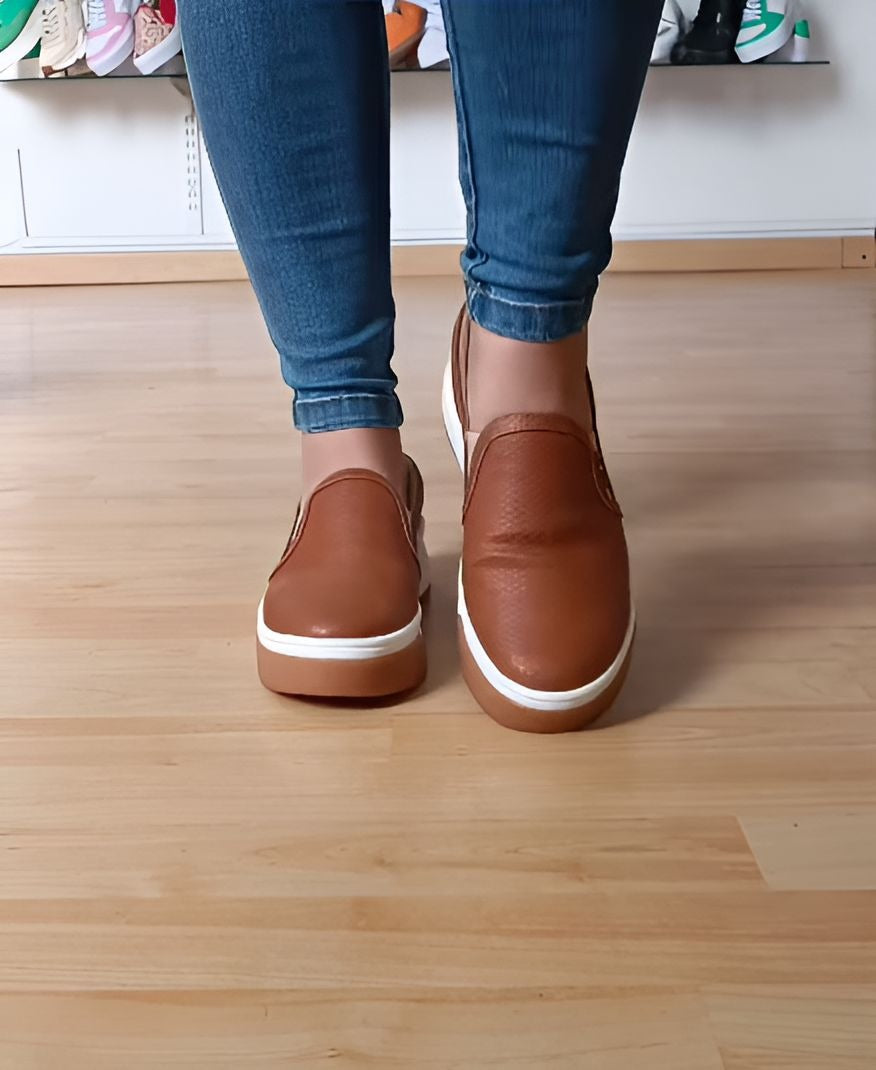Women Leather Slip-On Thick-Soled Shoes