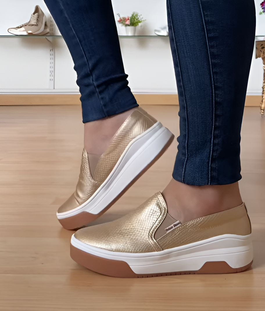 Women Leather Slip-On Thick-Soled Shoes