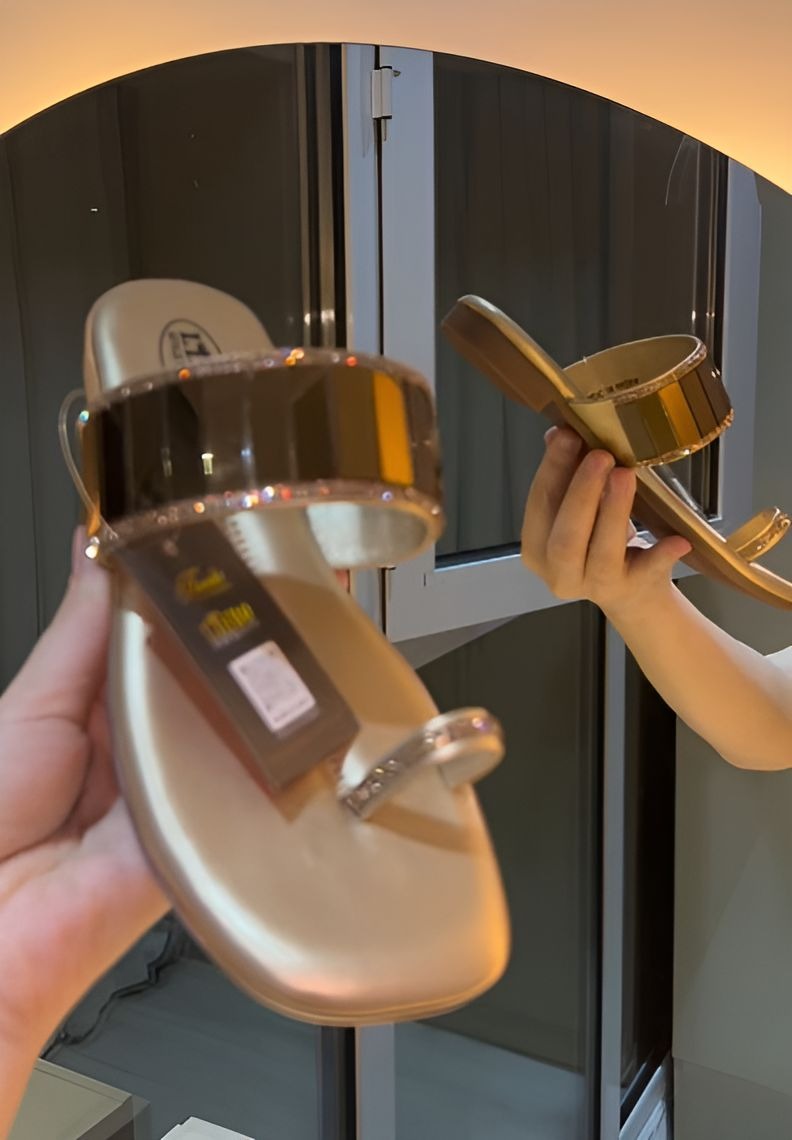 Gold Sparkling Rhinestone Sandals