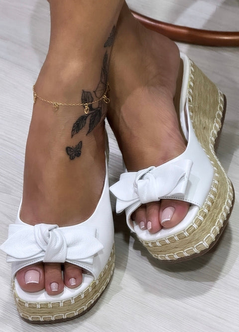 Bow Platform Braided Sandals