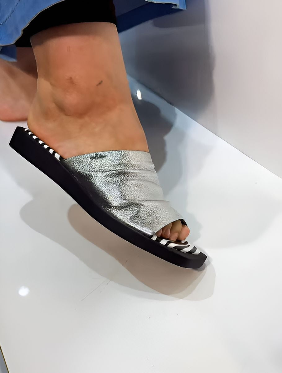 Super Soft & Comfortable Leather Slippers