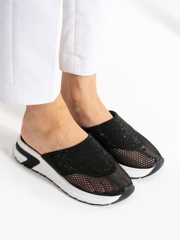 Women's Slippers with Sparkling Rhinestones Detail