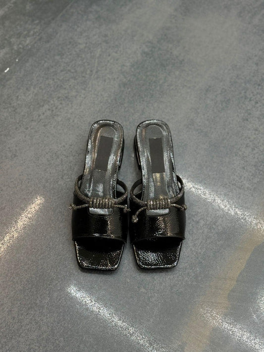 Black Leather Sandals With Sparkling Rhinestones