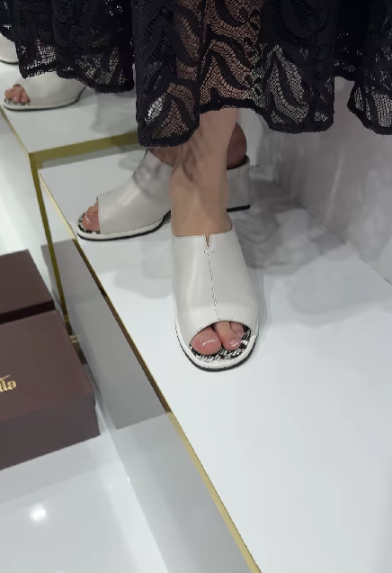 Soft Leather Comfortable Sandals