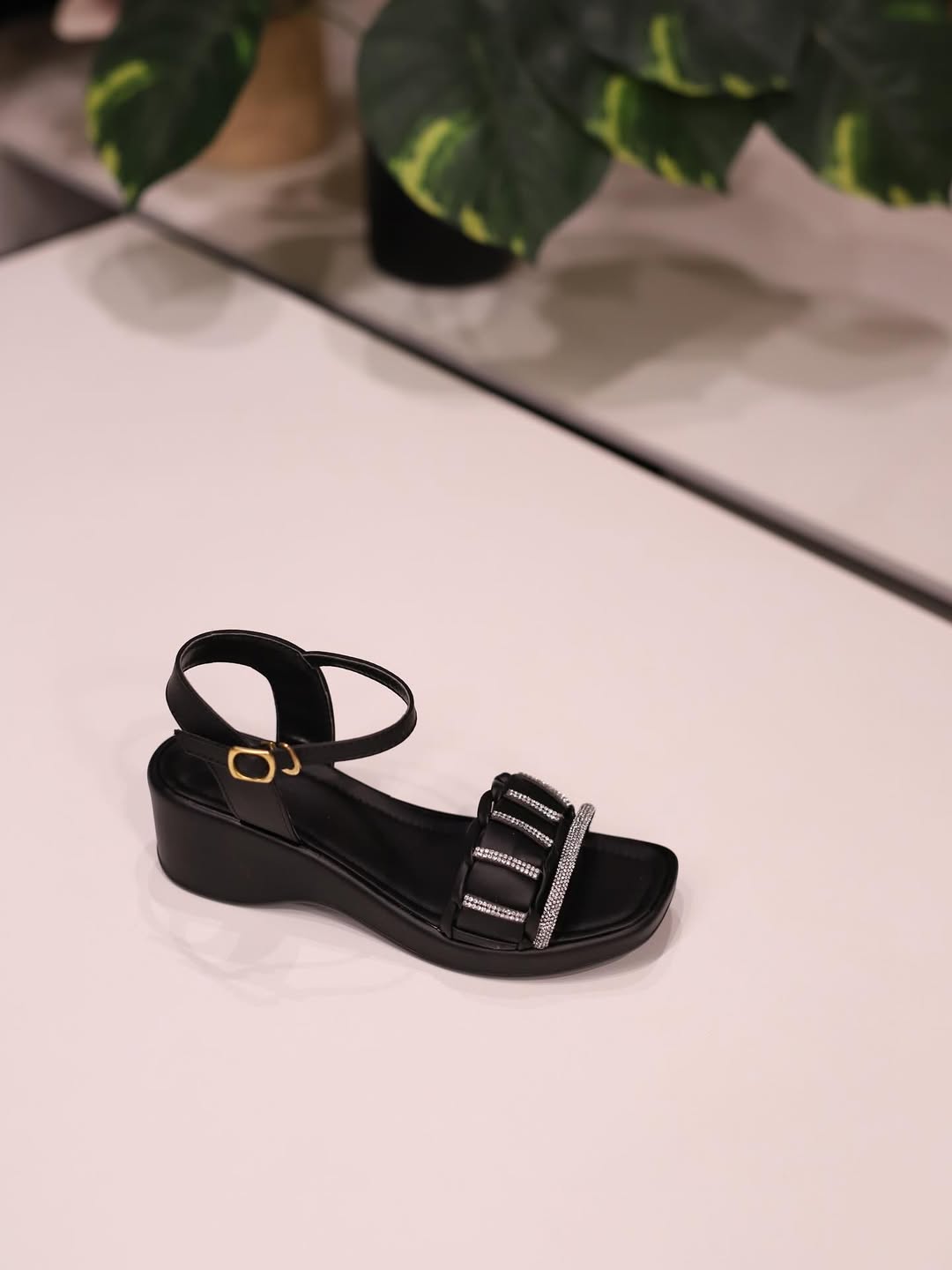 Classic Sparkling Rhinestone Sandals