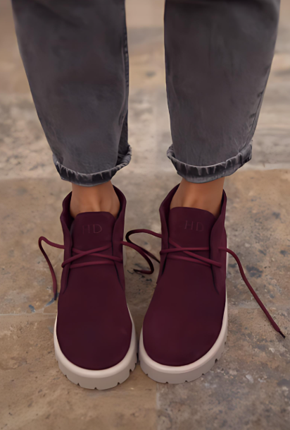 Women's Casual Comfortable Lace-Up Shoes