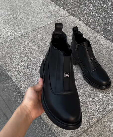 Women's Classic Soft Leather Ankle Boots