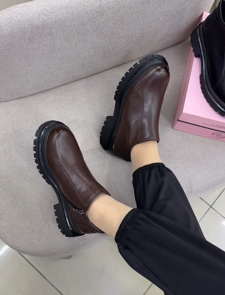 Women's Thick-Soled Leather Shoes
