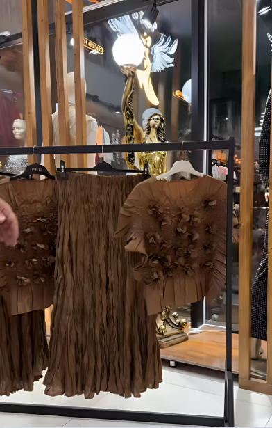 3D Flower Pleated Skirt Suit