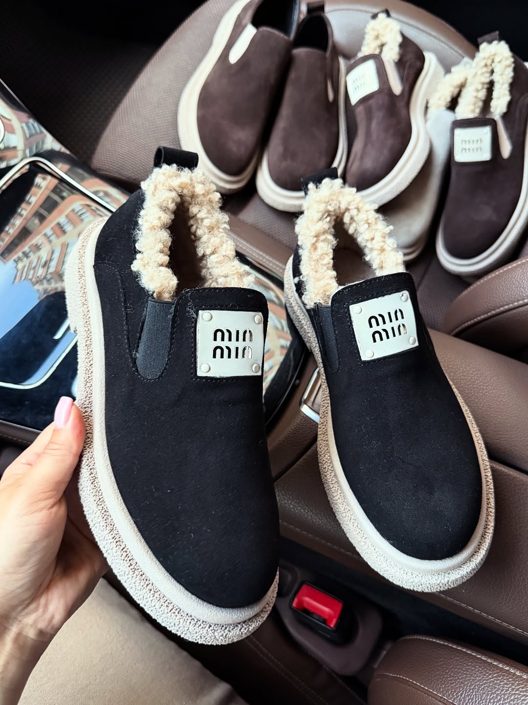 Women's comfortable fleece slip-on shoes