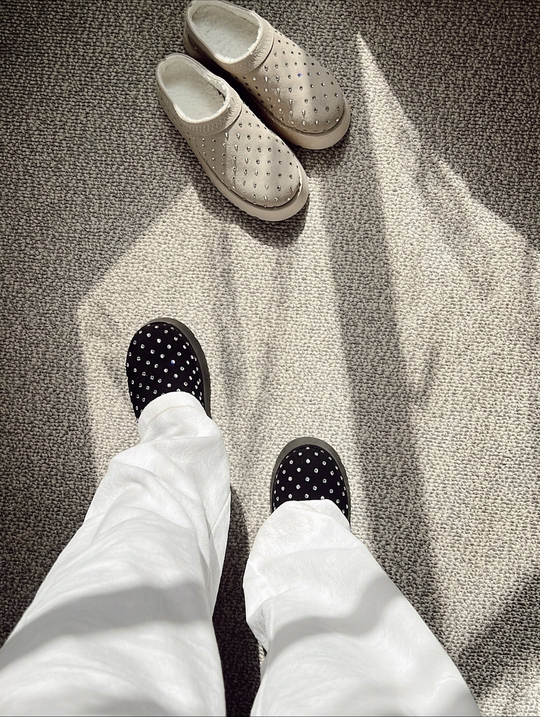 Rhinestone comfortable fleece slip-on women shoes