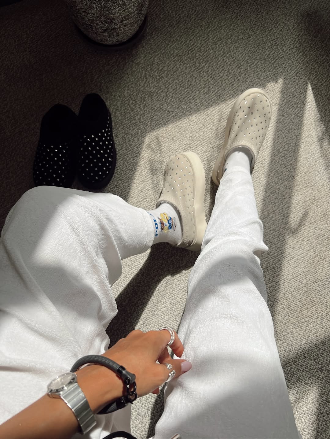 Rhinestone comfortable fleece slip-on women shoes