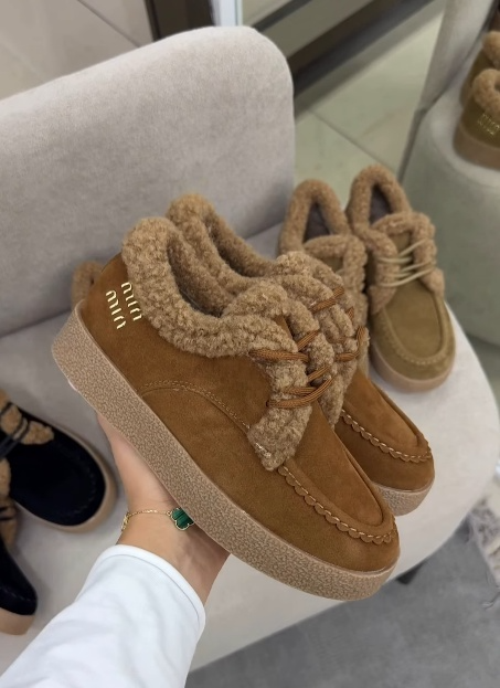 Women's Fleece-Lined Slip-On Shoes