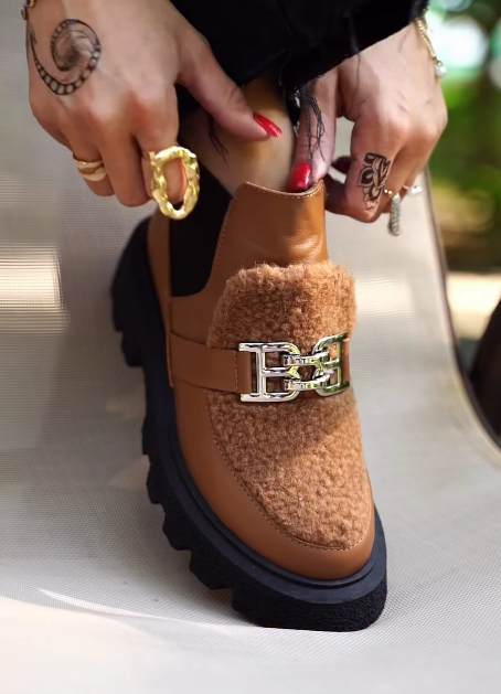 Women's warm slip-on loafers