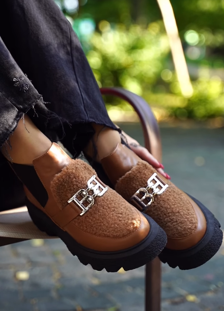 Women's warm slip-on loafers