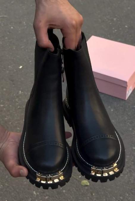 Women's Premium Leather Zippered Ankle Boots