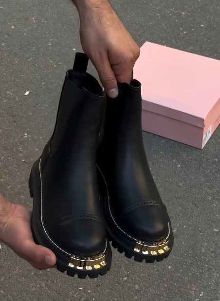 Women's Premium Leather Zippered Ankle Boots