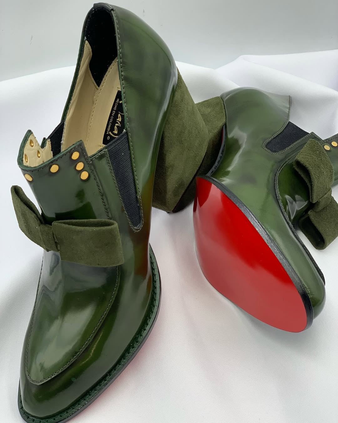 Women's bow leather high heels