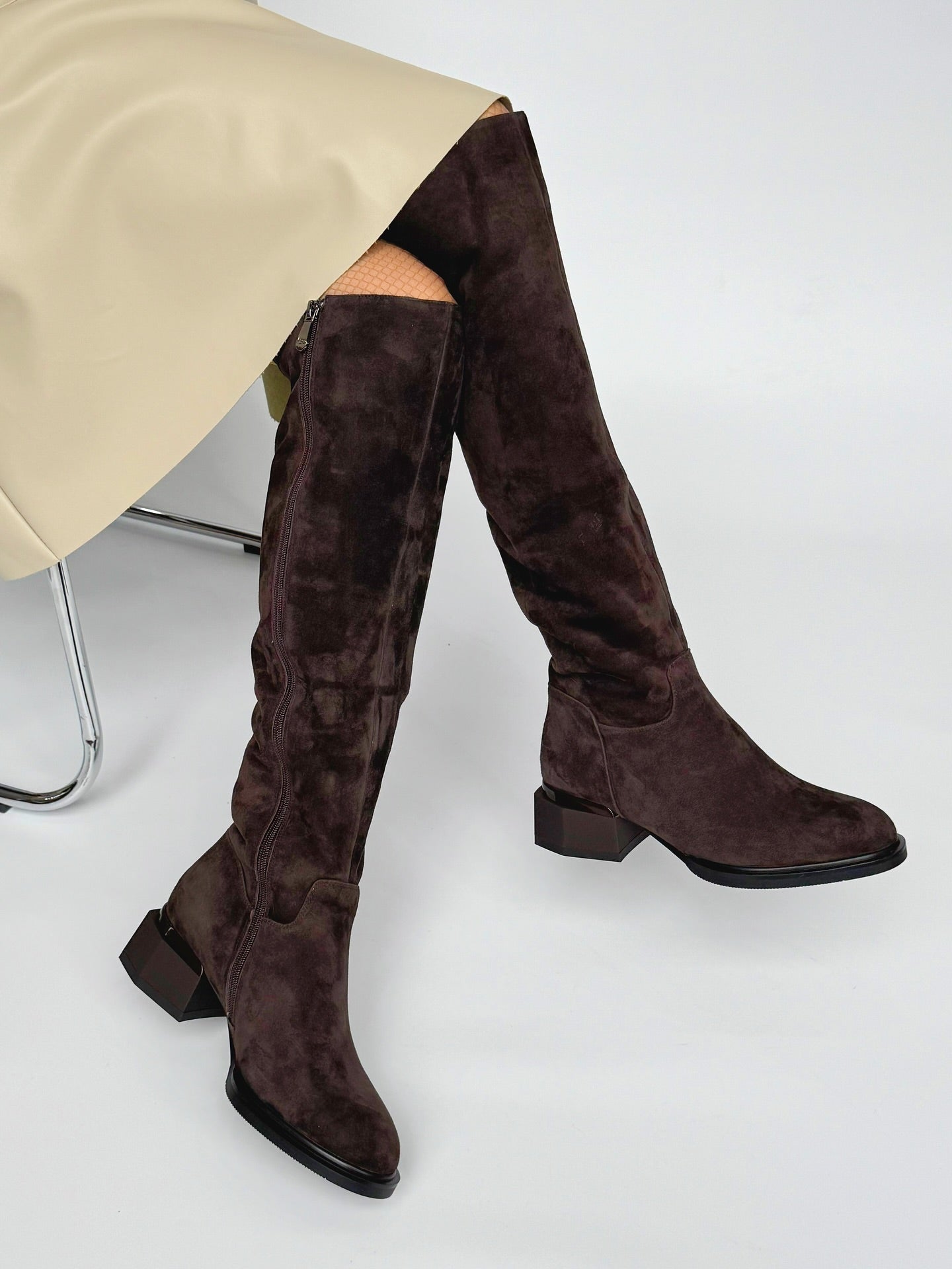 Women's Suede Boots with Plush Lining
