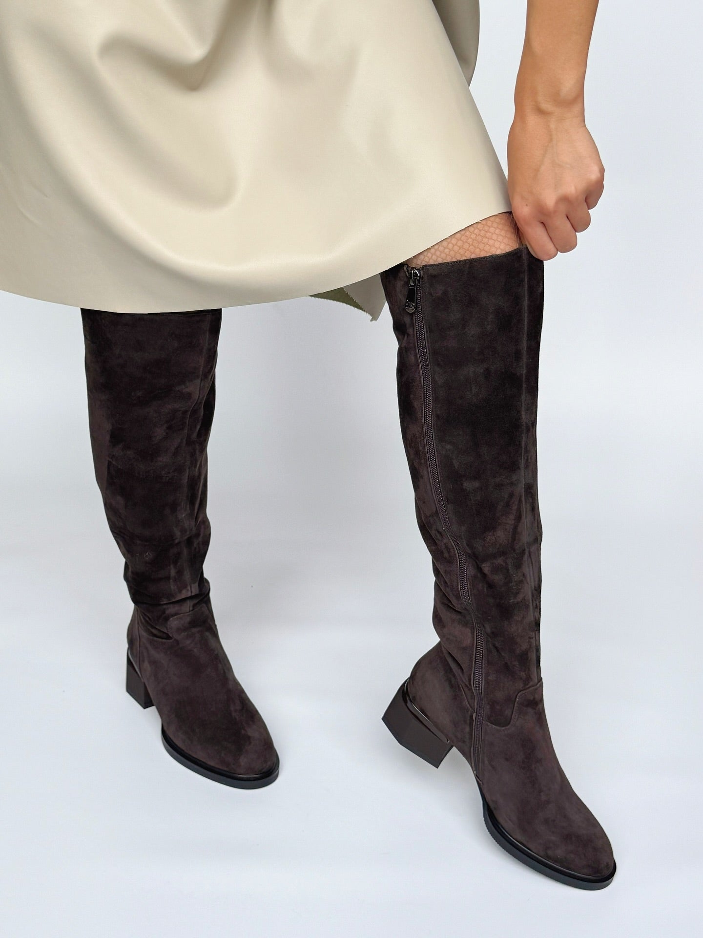 Women's Suede Boots with Plush Lining