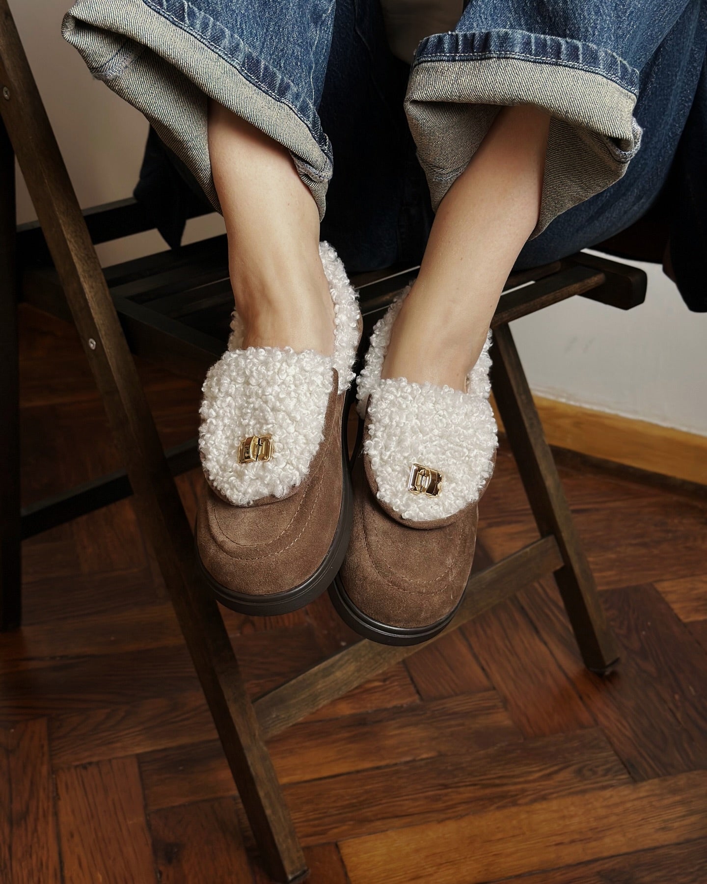 Suede plush warm and comfortable slip-on shoes