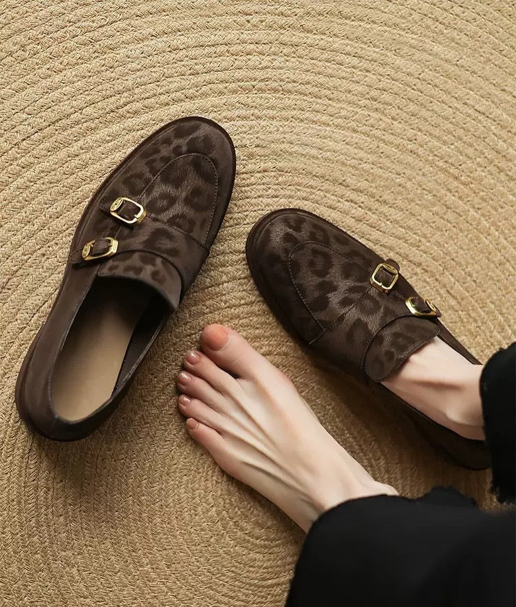 Retro leopard print slip-on loafers