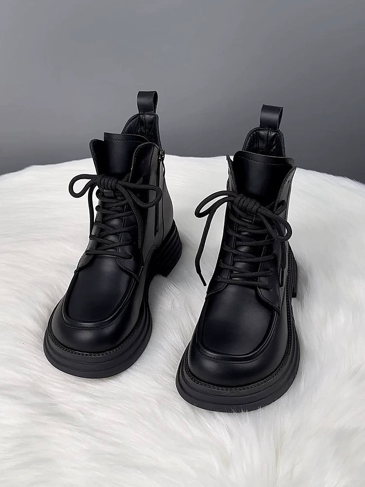 Warm Fleece-Lined Lace-Up Martin Boots