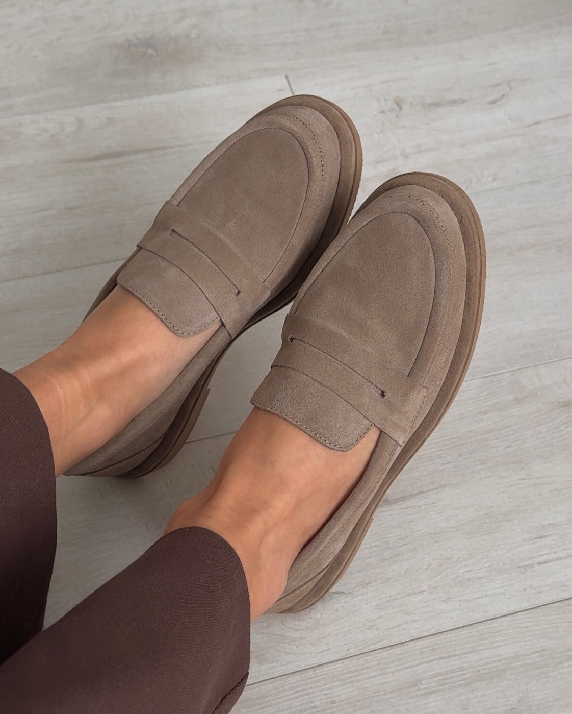 Women's suede slip-on shoes