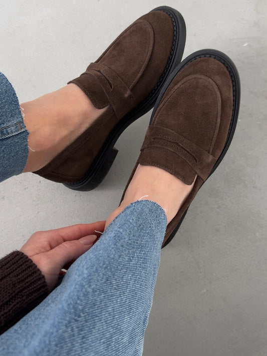 Women's suede slip-on shoes