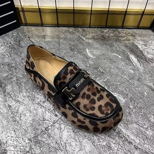 Leopard print slip-on loafers