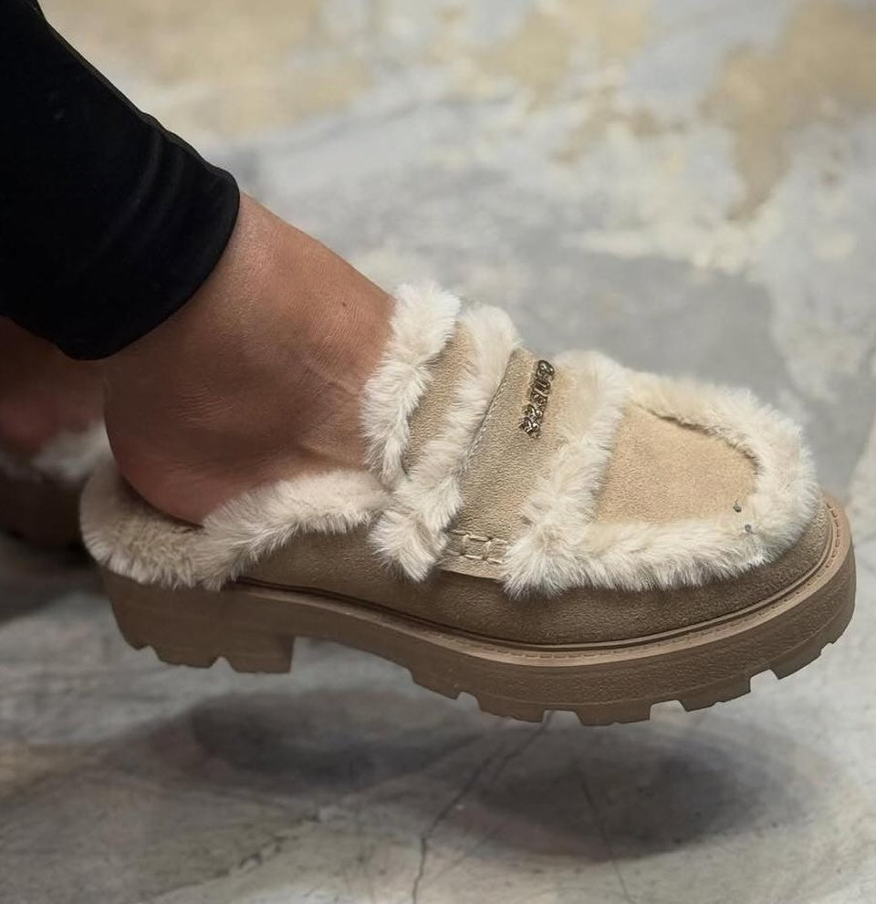 Women's Fleece-Lined Platform Slip-On Shoes