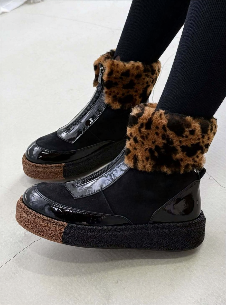 Leopard Print Fleece-Lined Zipper Ankle Boots