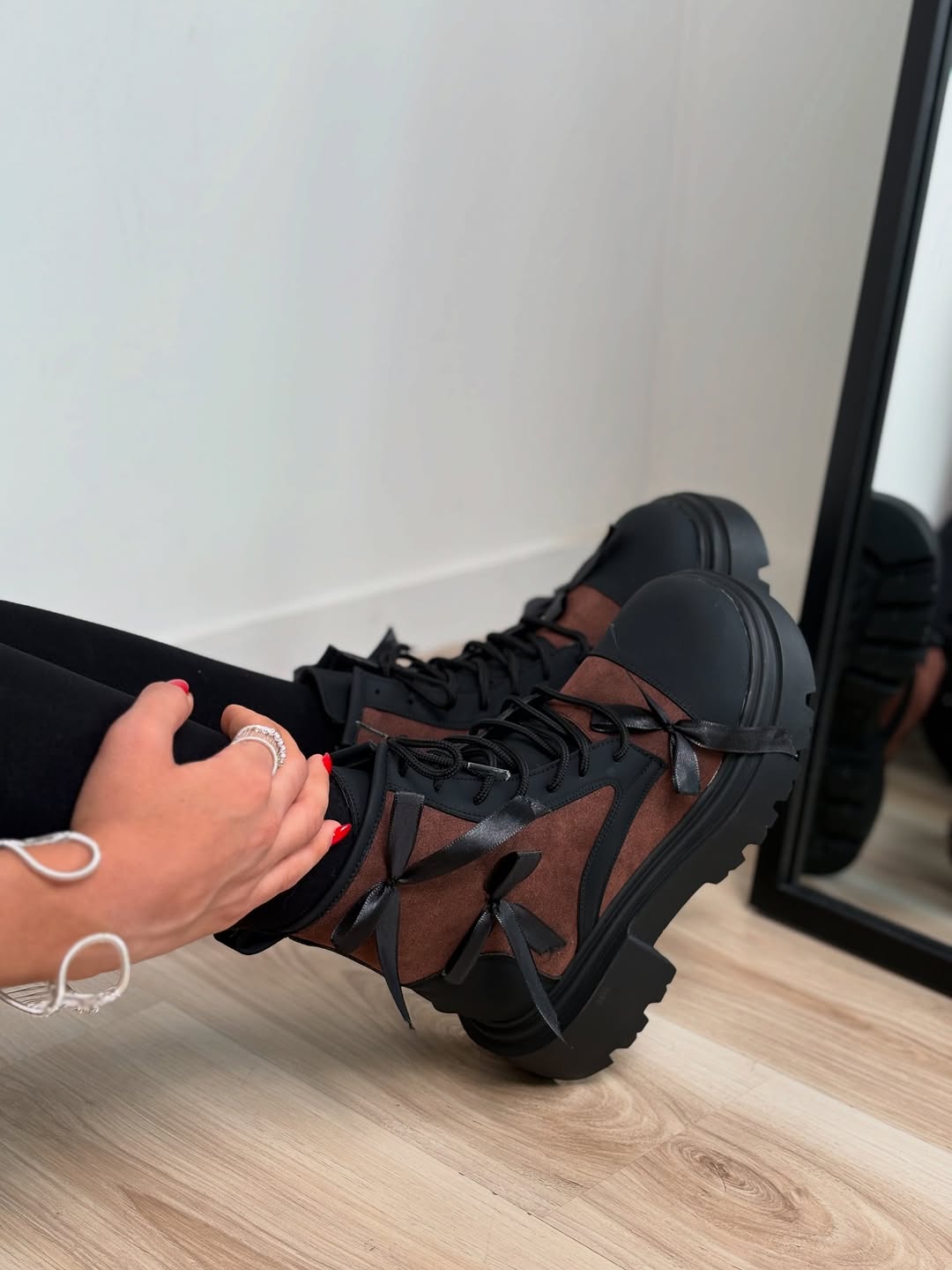 Bow-tie Women's Martin Boots