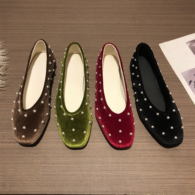 Women's velvet pearl slip-on shoes