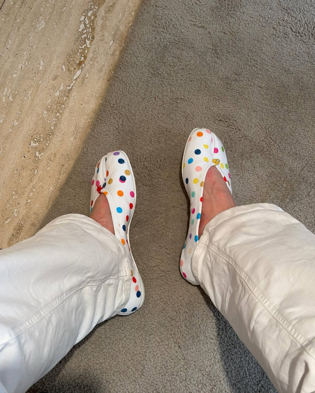 Colorful polka dot split-toe shoes