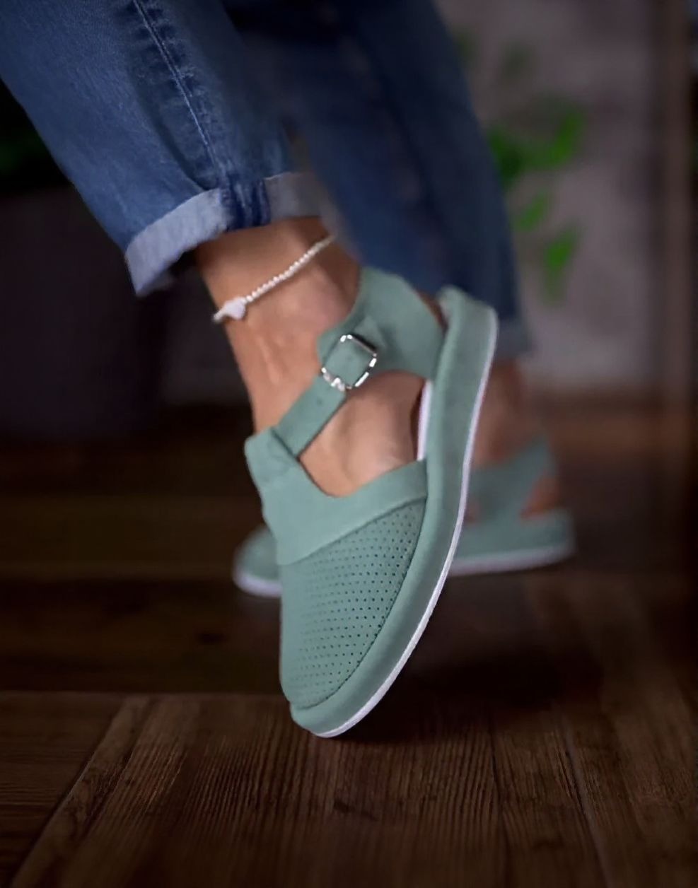 Green Mesh Breathable & Comfortable Women Shoes