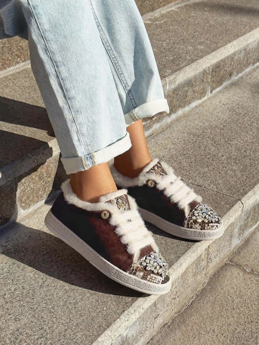 Women's rhinestone slip-on casual shoes