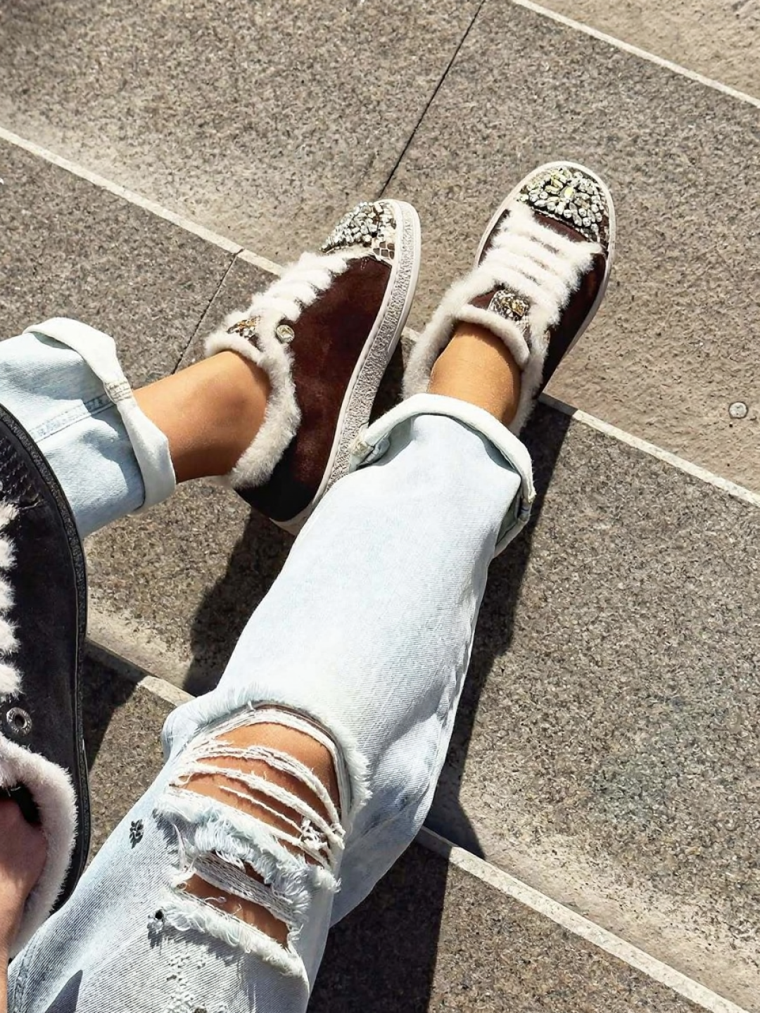 Women's rhinestone slip-on casual shoes