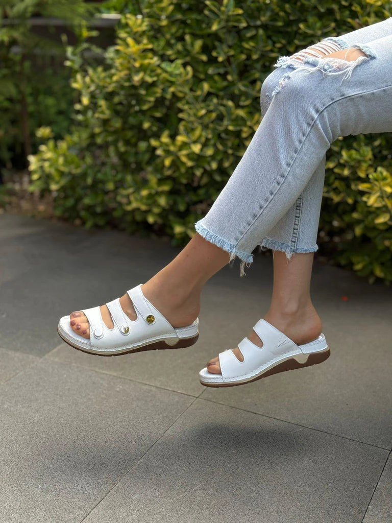 Soft Leather Women Casual Slippers