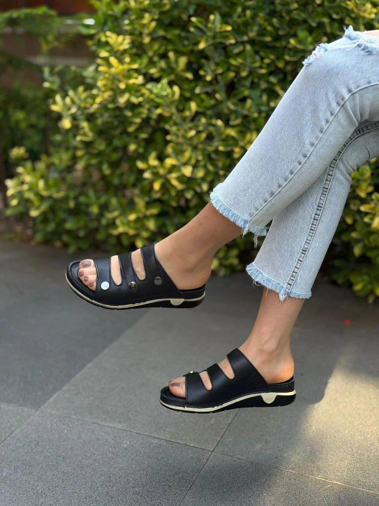 Soft Leather Women Casual Slippers